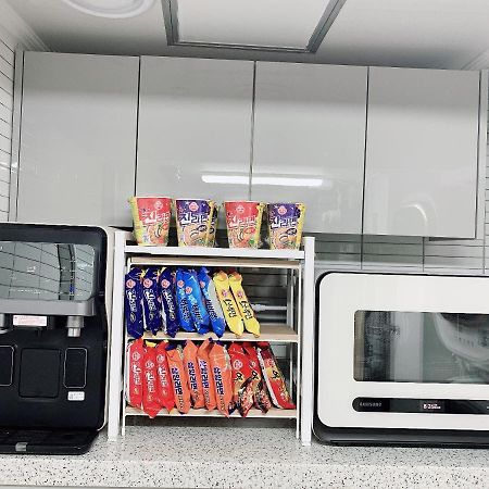 The Stay Cube House - Female Only Seoul Eksteriør bilde