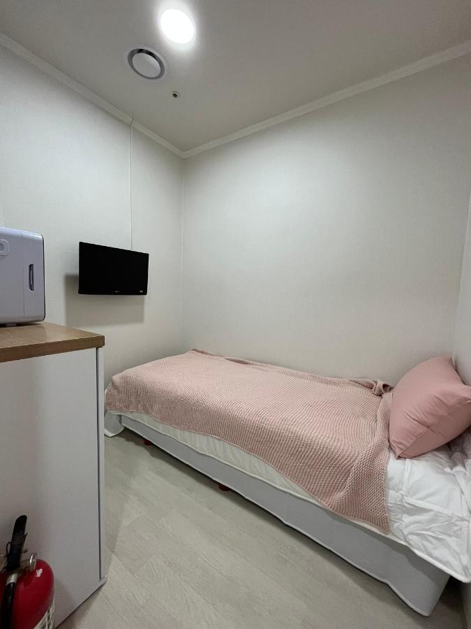 The Stay Cube House - Female Only Seoul Eksteriør bilde