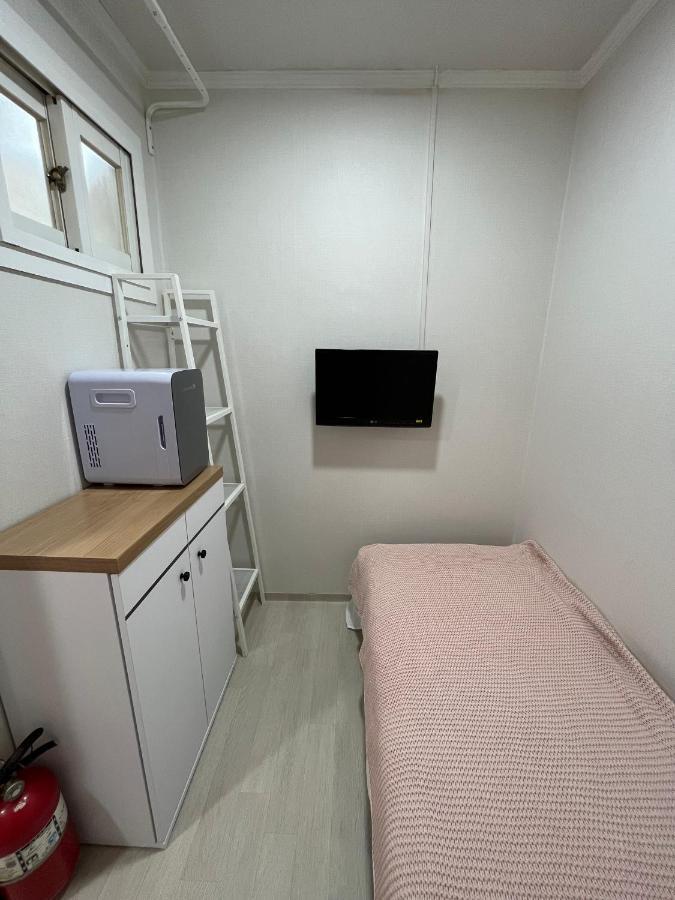 The Stay Cube House - Female Only Seoul Eksteriør bilde